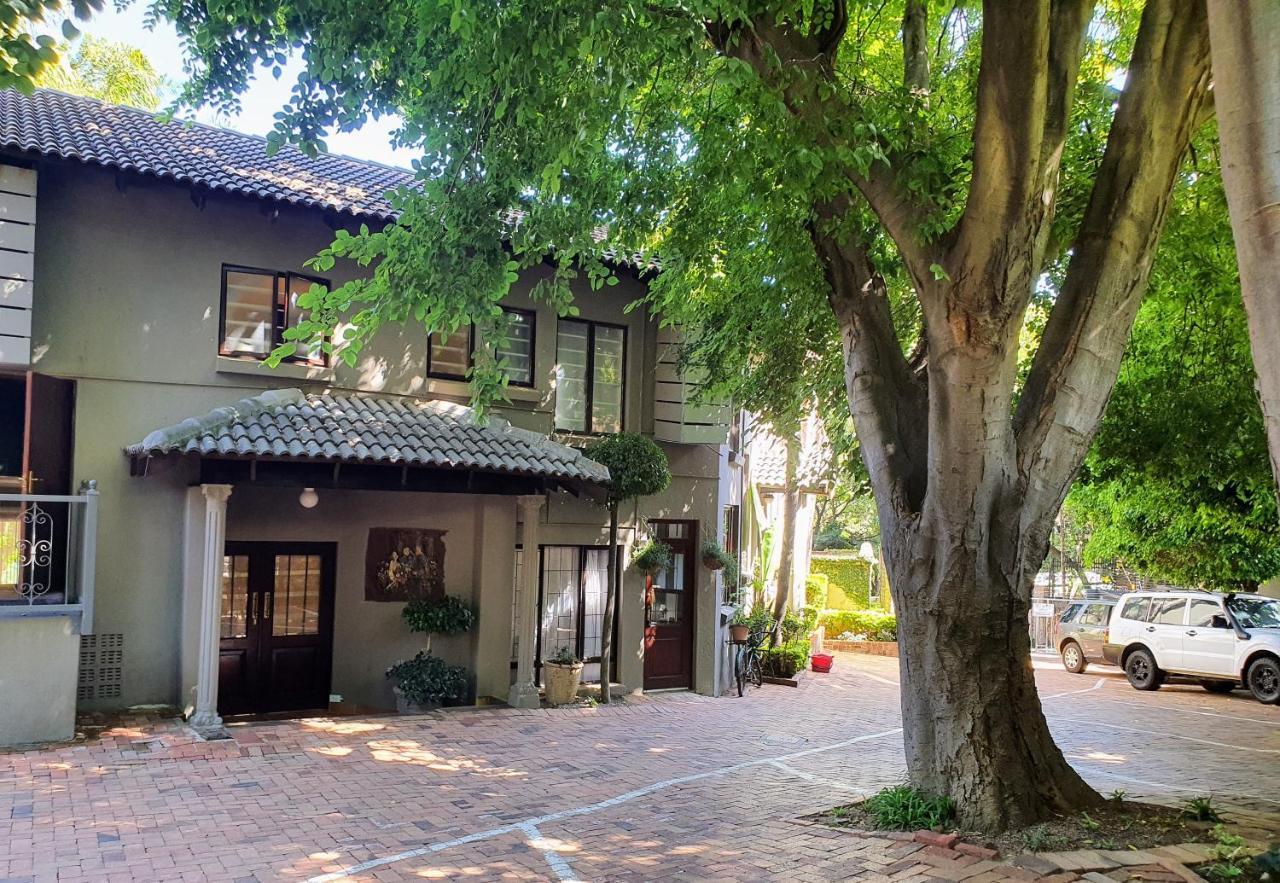 Waterhouse Guest Lodge - Indus Street 프레토리아 외부 사진