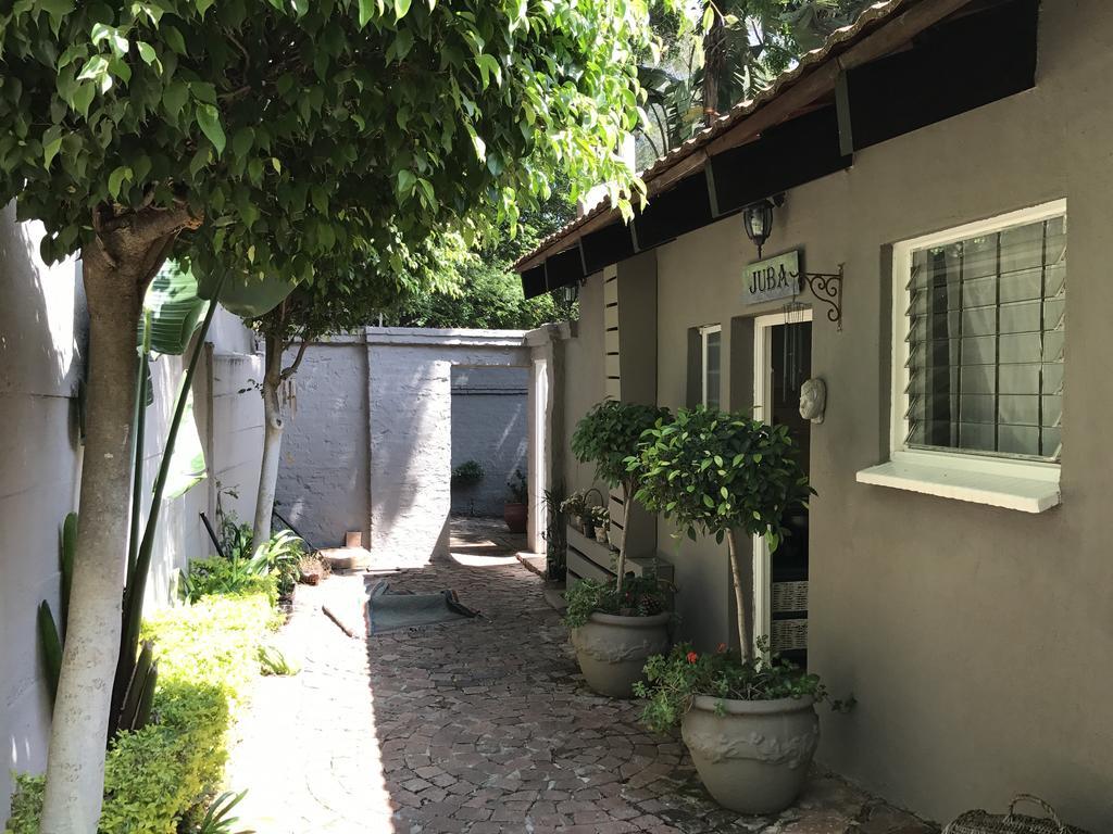 Waterhouse Guest Lodge - Indus Street 프레토리아 외부 사진