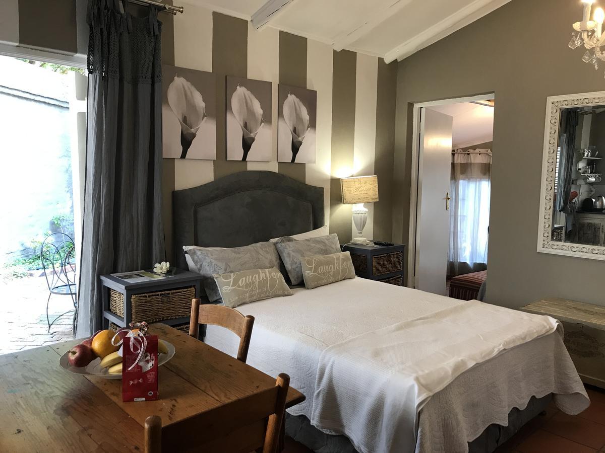 Waterhouse Guest Lodge - Indus Street 프레토리아 외부 사진
